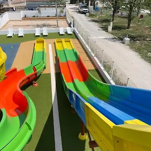 camping-les-peupliers.fr-provencehotel.com/